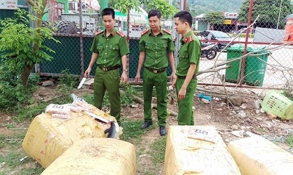 Bắt giữ hơn 1,2 tấn sụn gân gà không rõ nguồn gốc tại Quảng Trị