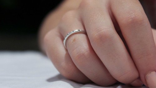 Bàn tay phụ nữ có 3 đặc điểm này, cuộc sống sẽ hiếm khi cực nhọc mà lại còn vượng phu đến già! - Ảnh 2.
