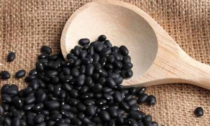 Công dụng chữa bệnh tuyệt vời của 3 loại hạt màu đen rẻ tiền