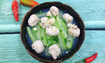 Chút biến tấu cho món canh bầu nấu ngao thêm ngon