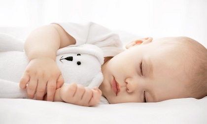 Nếu trẻ có một trong những dấu hiệu dưới đây khi ngủ các mẹ phải cho đi khám ngay