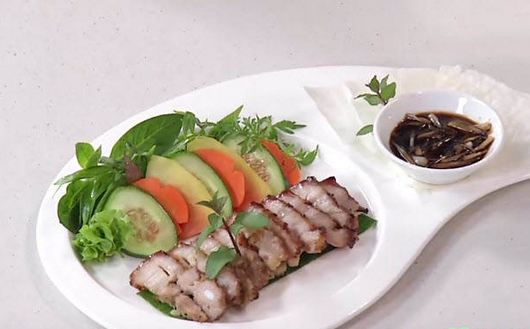 cach lam thit ba chi nuong la chanh doi vi cho ca nha hinh anh 3
