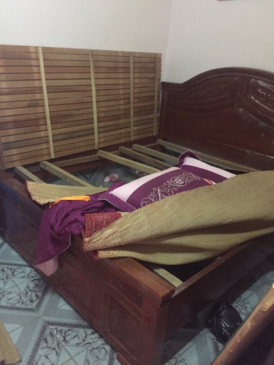 Ông nội kể lại giây phút phát hiện cháu trai 33 ngày tuổi tử vong trong chậu nước - Ảnh 4. Ông nội kể lại giây phút phát hiện cháu trai 33 ngày tuổi tử vong trong chậu nước - Ảnh 4.