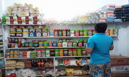 TP.HCM: Trà pha bằng hóa chất đầu độc giới trẻ