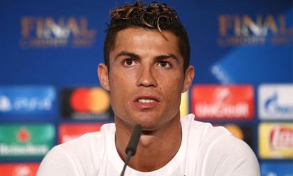 Ronaldo bị kiện ra tòa tội trốn thuế 13 triệu bảng