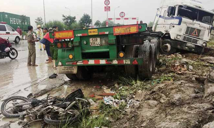 2 người tử vong tại dốc cầu “chết chóc” ở Sài Gòn