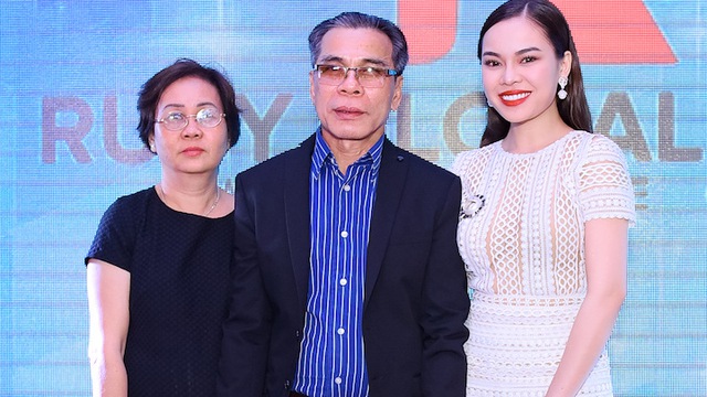 Con cái nổi tiếng nhưng bố mẹ Hà Tăng, Lam Trường vẫn bán bánh mì, làm lơ xe - 2