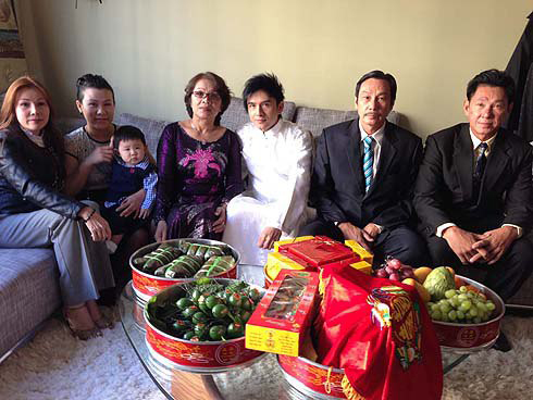 Con cái nổi tiếng nhưng bố mẹ Hà Tăng, Lam Trường vẫn bán bánh mì, làm lơ xe - 7