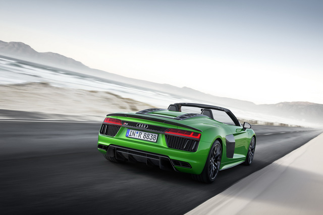 Audi R8 V10 Plus Spyder 2017 lộ diện với giá 5,3 tỷ đồng - 4