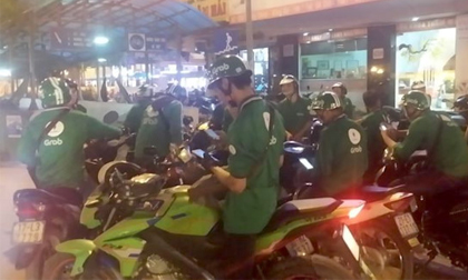 40 tài xế GrabBike kéo nhau đi trả thù cho đồng nghiệp