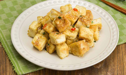 Món đậu phụ chiên xưa như trái đất sẽ ngon gấp tỉ lần chỉ với cách nấu cực dễ này