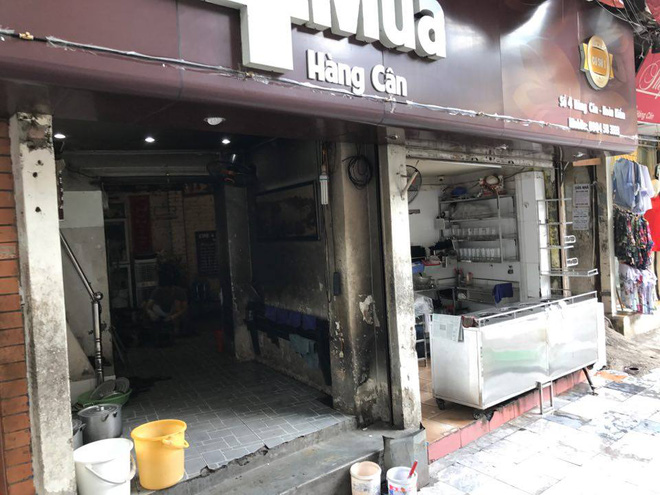 Hà Nội: Khách hàng và nữ nhân viên 15 tuổi đánh nhau tại quán chè 40 năm - Ảnh 3.