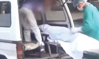 Bị ép kết hôn, người đàn ông cưỡng bức rồi thiêu sống bạn gái để 'trừng phạt'