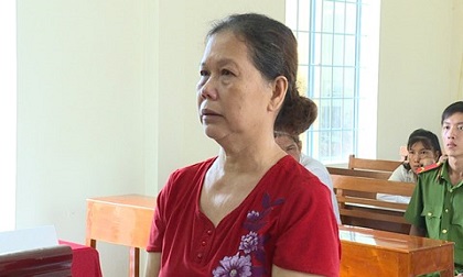 Trốn truy nã 24 năm sau khi tạt axit làm mù mắt 'chồng hờ'