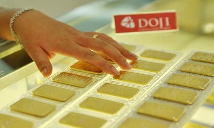 Giá vàng hôm nay 24/6: Tăng tốc lên giá thoát đáy