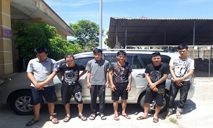 Bắt nhóm “phù phép” tráo thẻ cào điện thoại, 1 ngày lừa 30 triệu
