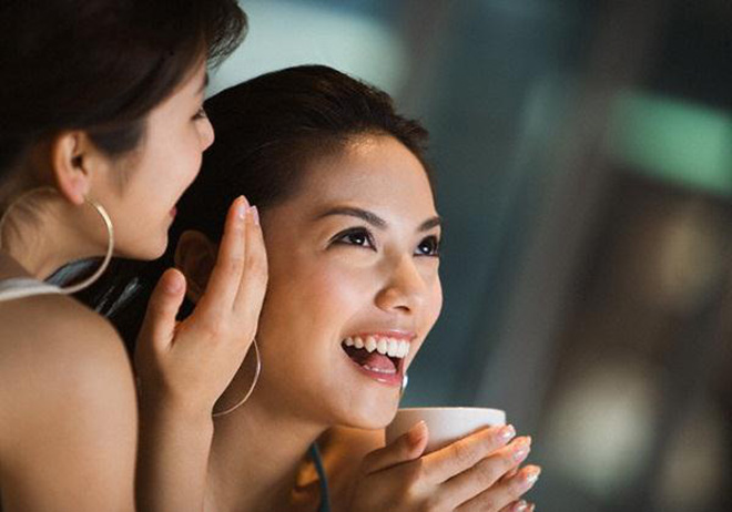 cuoi ra nuoc mat khi chi dau - em chong lai la ban than noi kho - 1