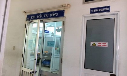 Bạn gái thiệt mạng, nam thanh niên bỏng nặng do tự thiêu trong phòng ngủ?