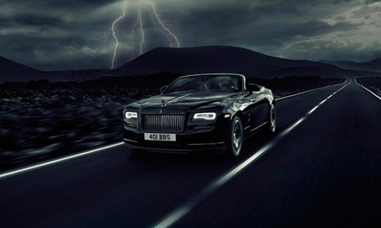 'Kỵ sỹ bóng đêm' Rolls-Royce Dawn Black Badge trình làng