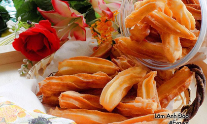 Bánh xoắn chiên giòn, trông cực ngon mà làm cực dễ