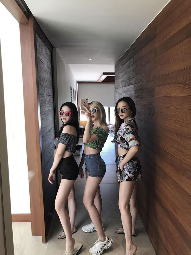 4 ai nu nha ho thieu khien mang xa hoi viet 