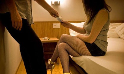 Cô gái Mỹ bị 'bạn trai' bắt làm gái mại dâm suốt 8 tháng