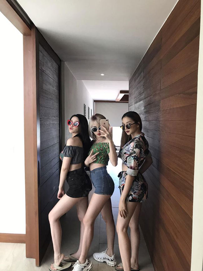 4 ai nu nha ho thieu khien mang xa hoi viet 