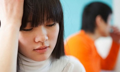 Chồng ép buộc vợ đêm đêm, không chiều lại đổ tội nhớ 'tình cũ'
