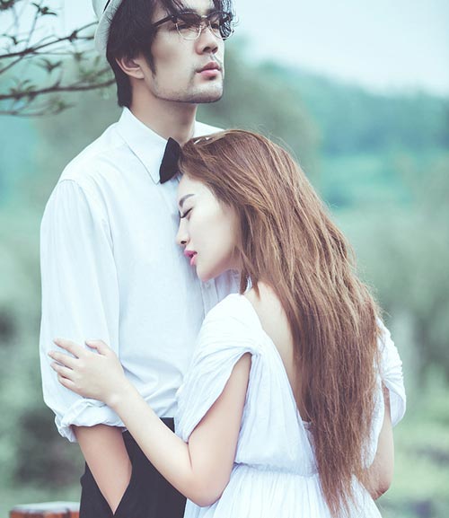 ben nhau ca dem, chong sap cuoi khong them dong den nguoi, li do dau don phia sau... - 3