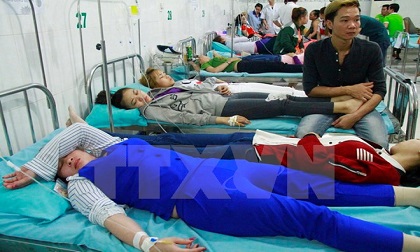 Hàng trăm công nhân ở An Giang nhập viện nghi do ngộ độc thực phẩm