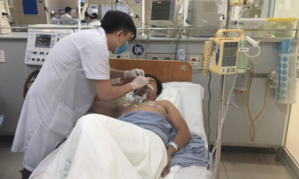 8 người chết ở Hòa Bình: Vì sao có chất cực độc trong nước chạy thận?
