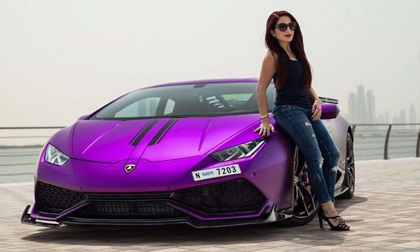 Lamborghini Huracan màu tím độc đáo của nữ doanh nhân Dubai