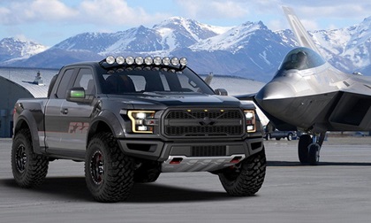 Xe bán tải 'khủng long' Ford F-150 Raptor mang phong cách chiến đấu cơ
