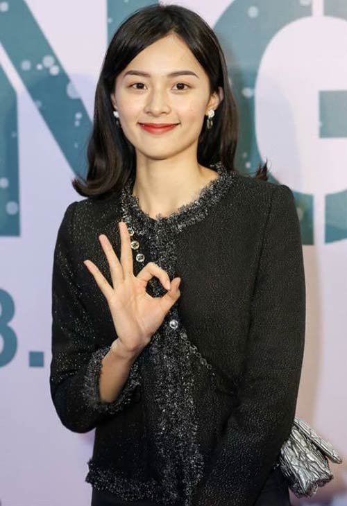 chia tay cuong do la, ha vi co tro lai 