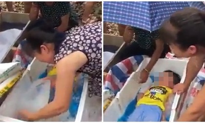 Sự thật về thi thể bé trai nằm trong thùng xốp chứa đầy đá lạnh, nghi bị bắt cóc lấy nội tạng