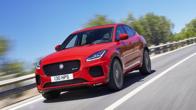 Jaguar E-Pace hoàn toàn mới giá từ 838 triệu đồng - 7