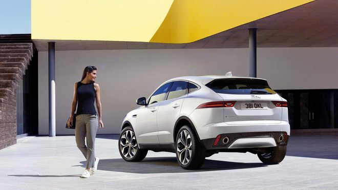 Jaguar E-Pace hoàn toàn mới giá từ 838 triệu đồng - 6