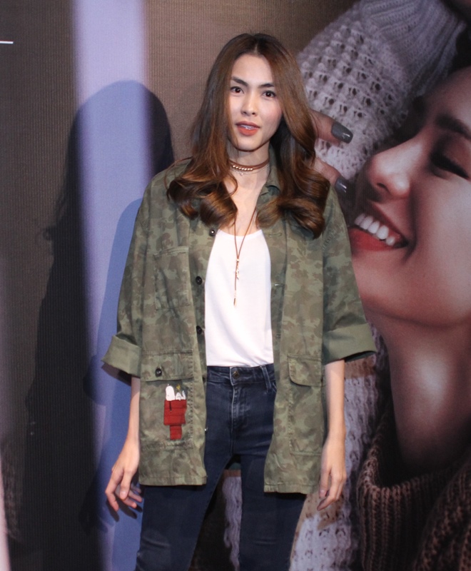 Tăng Thanh Hà bất ngờ 