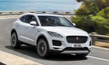 Jaguar E-Pace hoàn toàn mới giá từ 838 triệu đồng