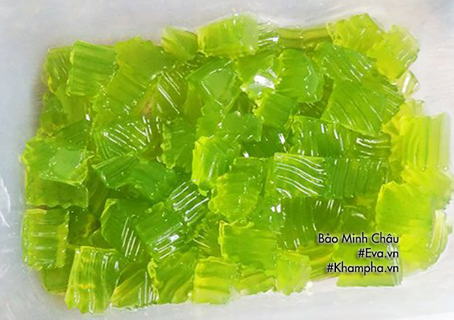 huong dan cach lam sua chua thach la nep, an mot lan la me - 6