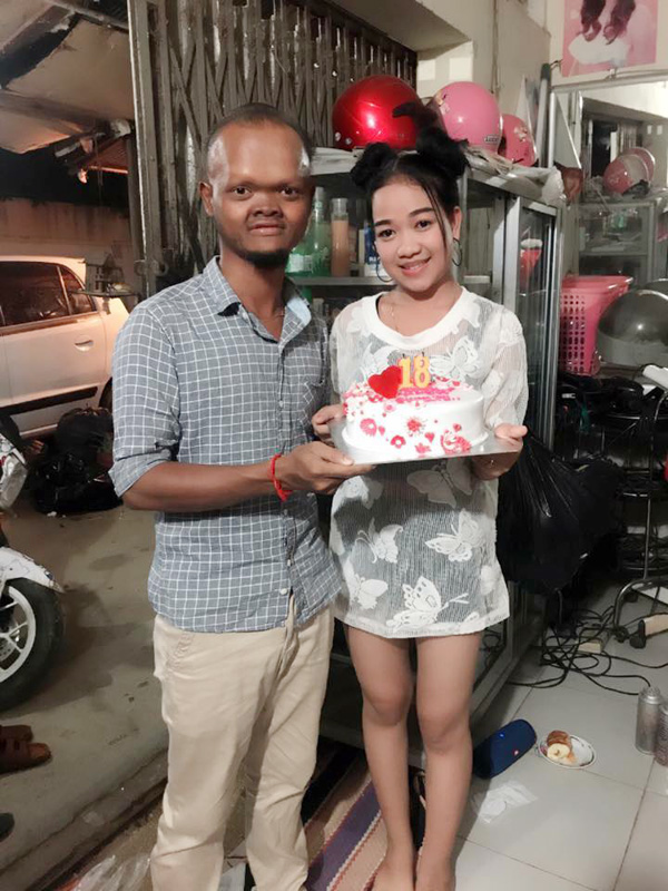ai ma tin noi chang trai xau xi lai 