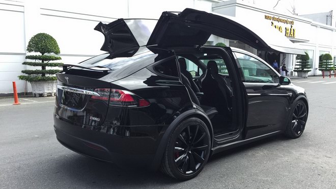 Tesla Model X P100D giá 8 tỷ đồng tại TP.HCM - 3
