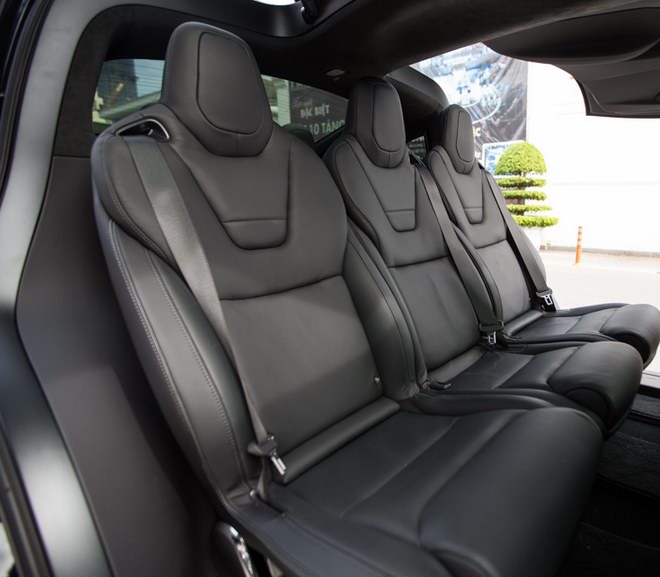 Tesla Model X P100D giá 8 tỷ đồng tại TP.HCM - 7