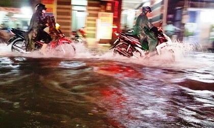 Dự báo thời tiết 20/7: Hết Hà Nội đến Sài Gòn lo ngập