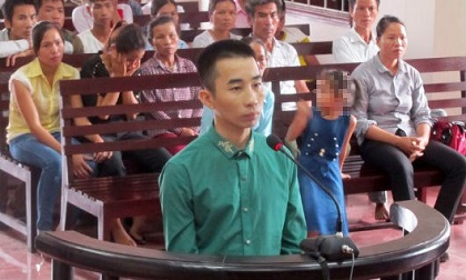 12 năm tù cho gã hàng xóm mất nhân tính