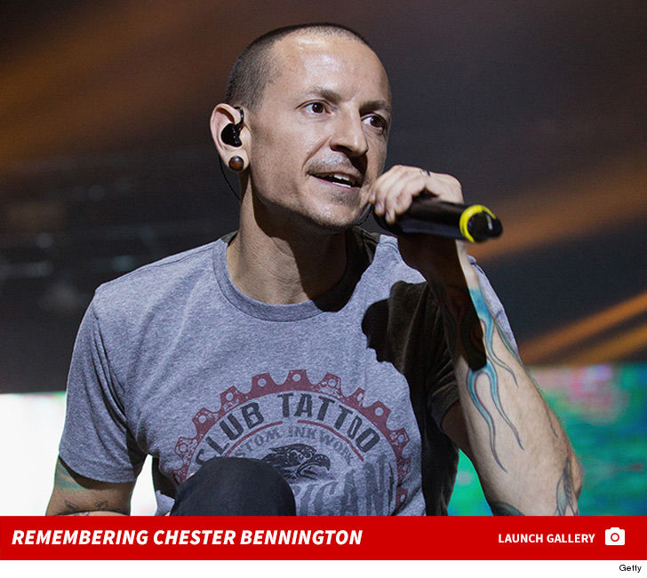 nam ca si chester bennington cua huyen thoai linkin park tu tu qua doi o tuoi 41 - 1