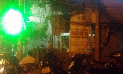 Ẩu đả tại quán karaoke ở ngoại ô Sài Gòn, 2 người tử vong - 1