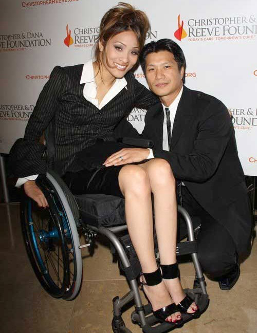 nguoi vo tat nguyen cua dustin nguyen (1)