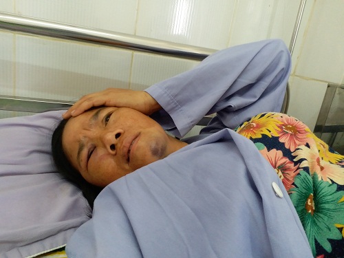 2 nguoi phu nu bi danh vi nghi bat coc tre con: 