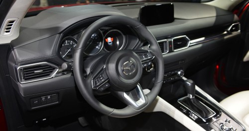 Mazda CX-5 thế hệ mới ra mắt Singapore, giá 'chát' 2,7 tỷ đồng - 5